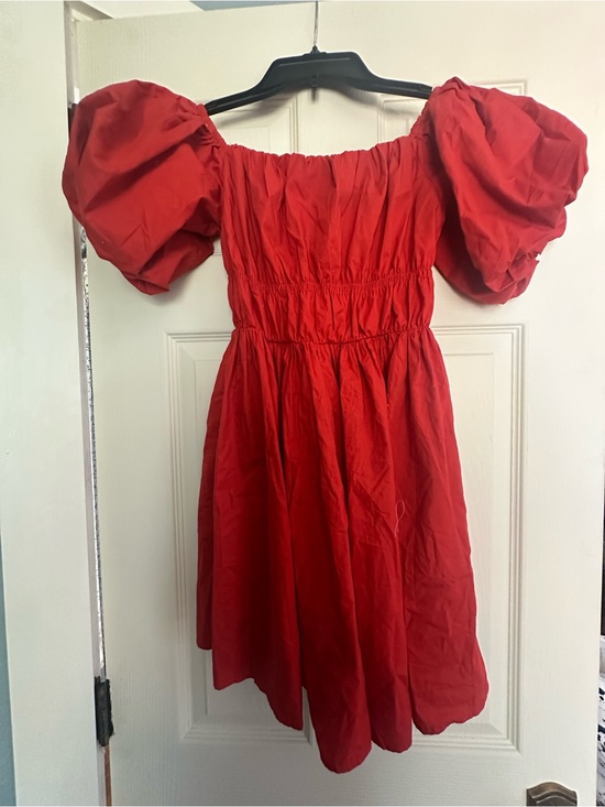 Abercrombie & Fitch Dresses & Skirts - Abercrombie Red Puff Sleeve Dress